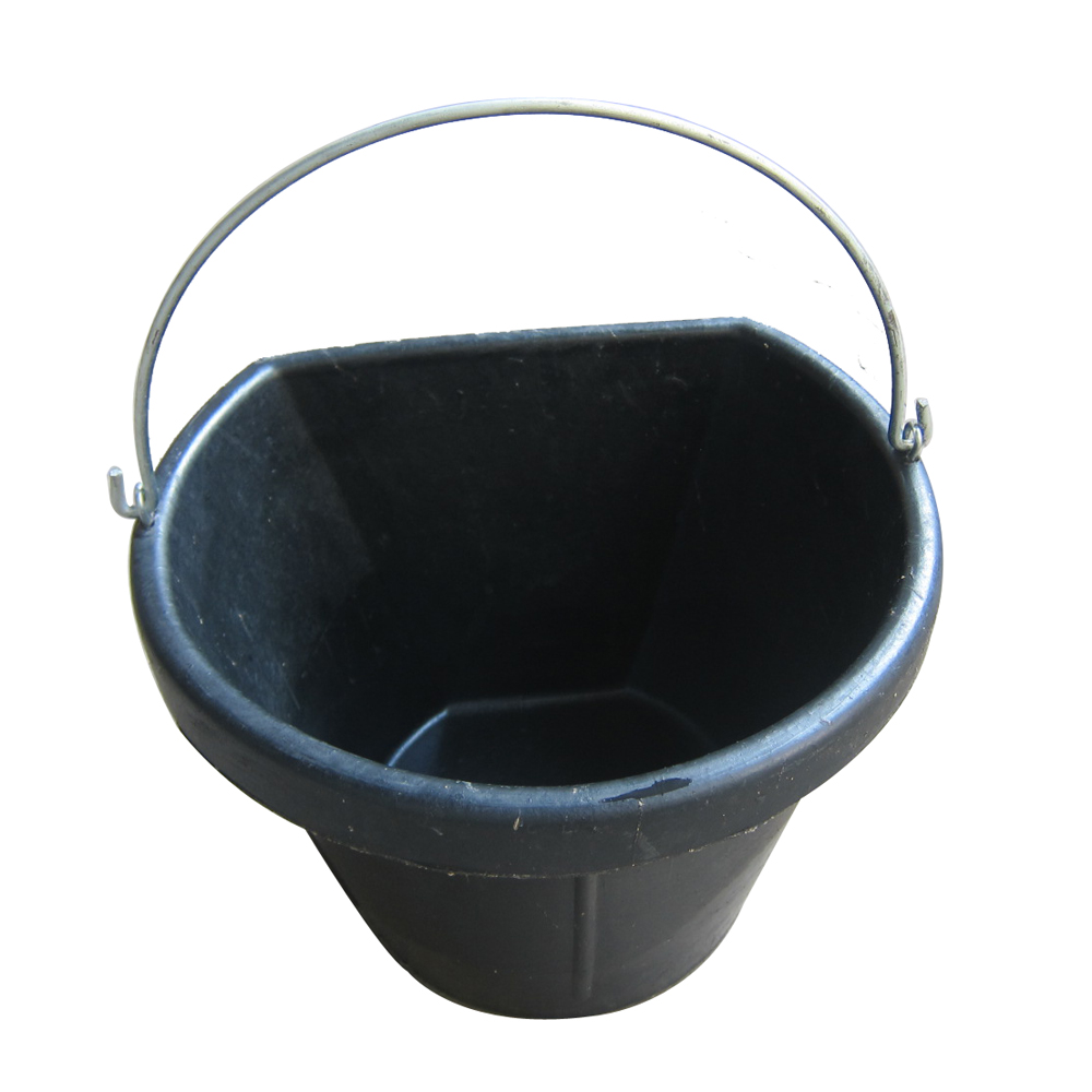 17L. Rubber emmer met vlakke kant